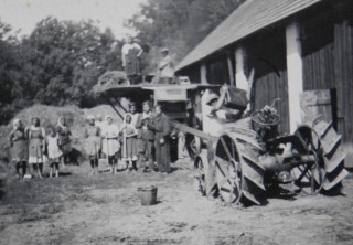Cséplés az 1940-50-es években