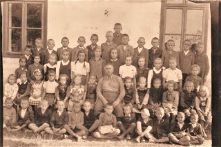 Fúró István tanítványaival