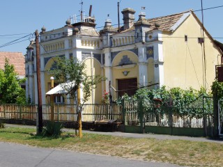 Simon Sándor háza 2