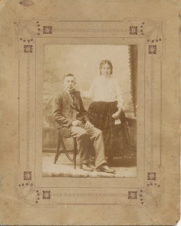 Hegedűs Jánosné Ficzkó Vilma és Hegedűs János 1933.